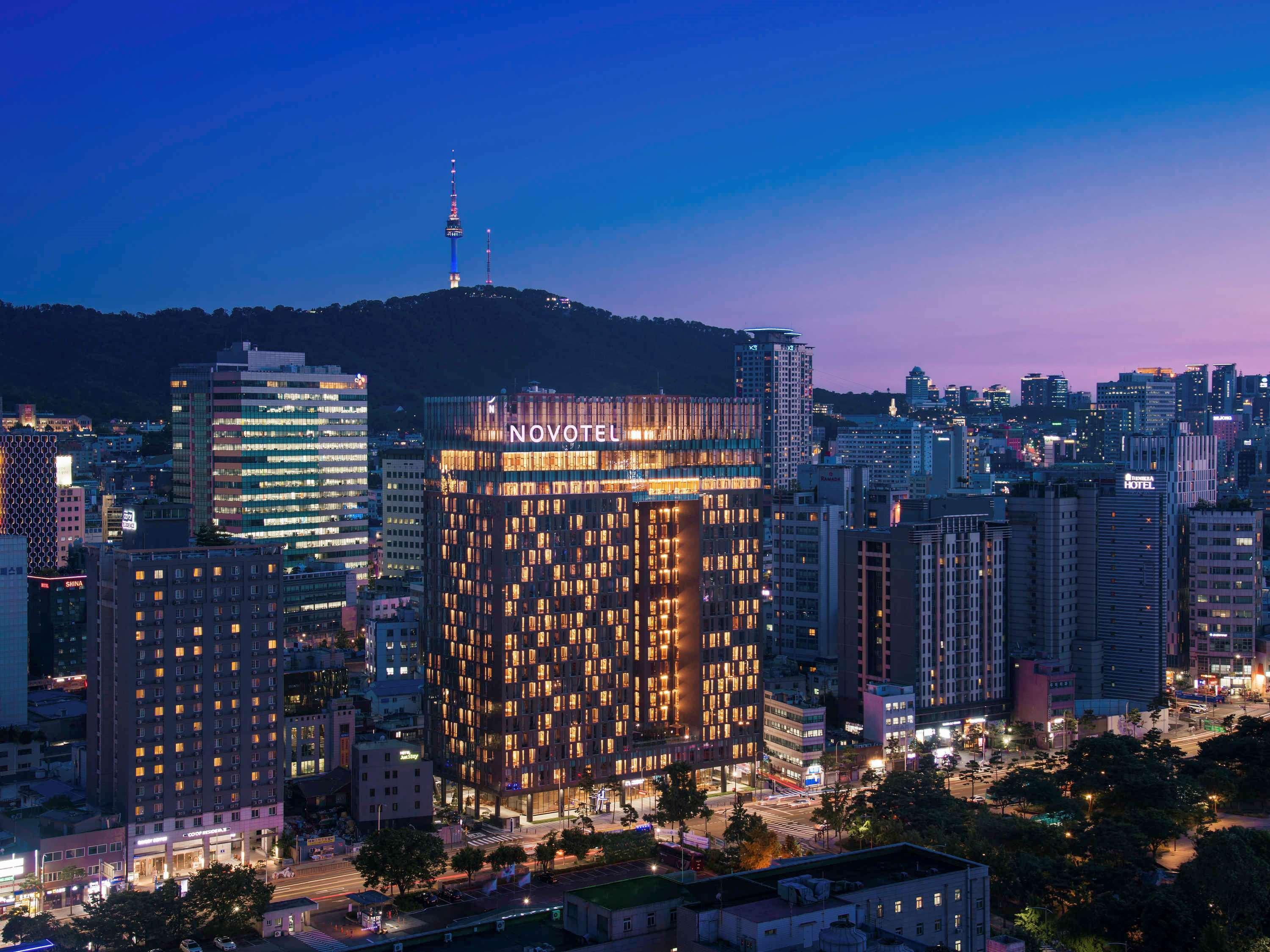 Novotel Ambassador Seoul Dongdaemun Hotels & Residences Dış mekan fotoğraf