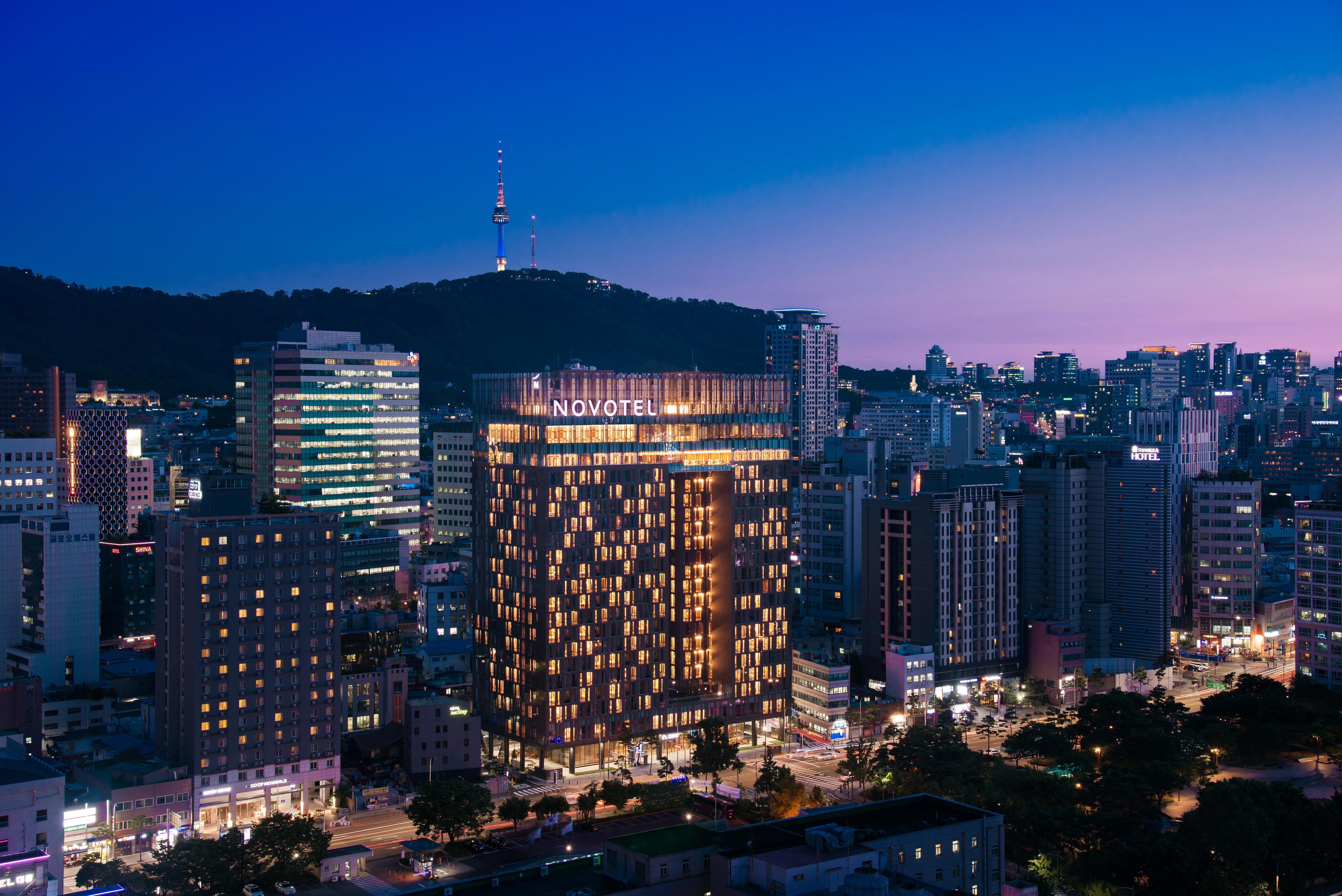 Novotel Ambassador Seoul Dongdaemun Hotels & Residences Dış mekan fotoğraf